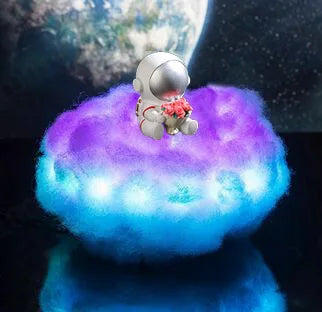 EclipSell™ I Rainbow Cloudy Astronaut Lamp